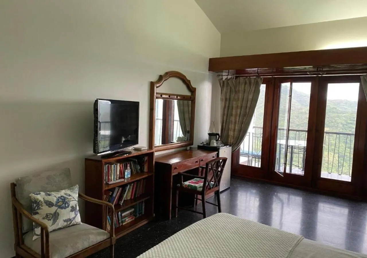 Bed and Breakfast Tranquility Estate Kingston 2*,  Giamaica